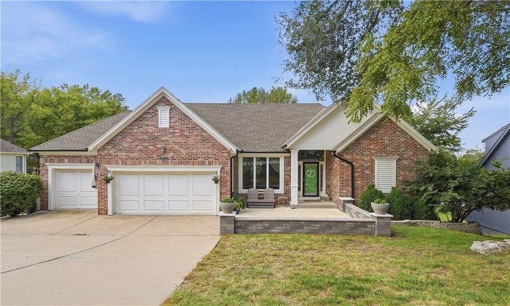 Listing Photo MLS #HMS2643918