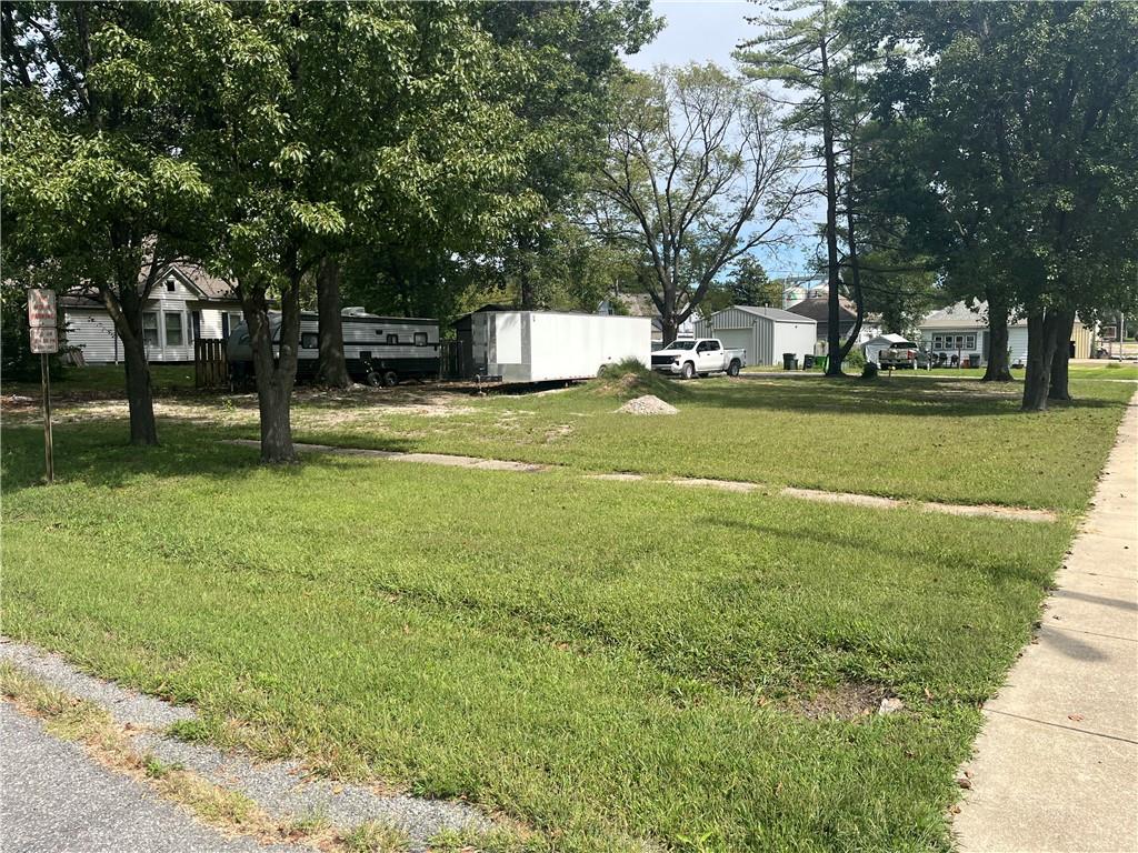 Listing Photo MLS #HMS2643980