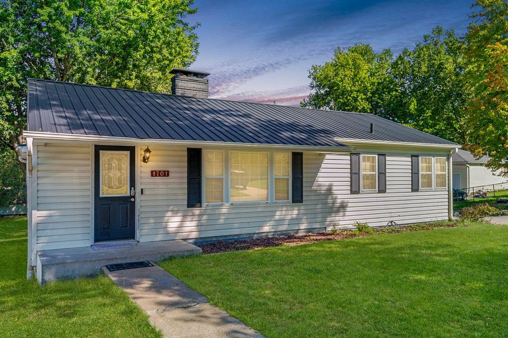 Listing Photo MLS #HMS2643982