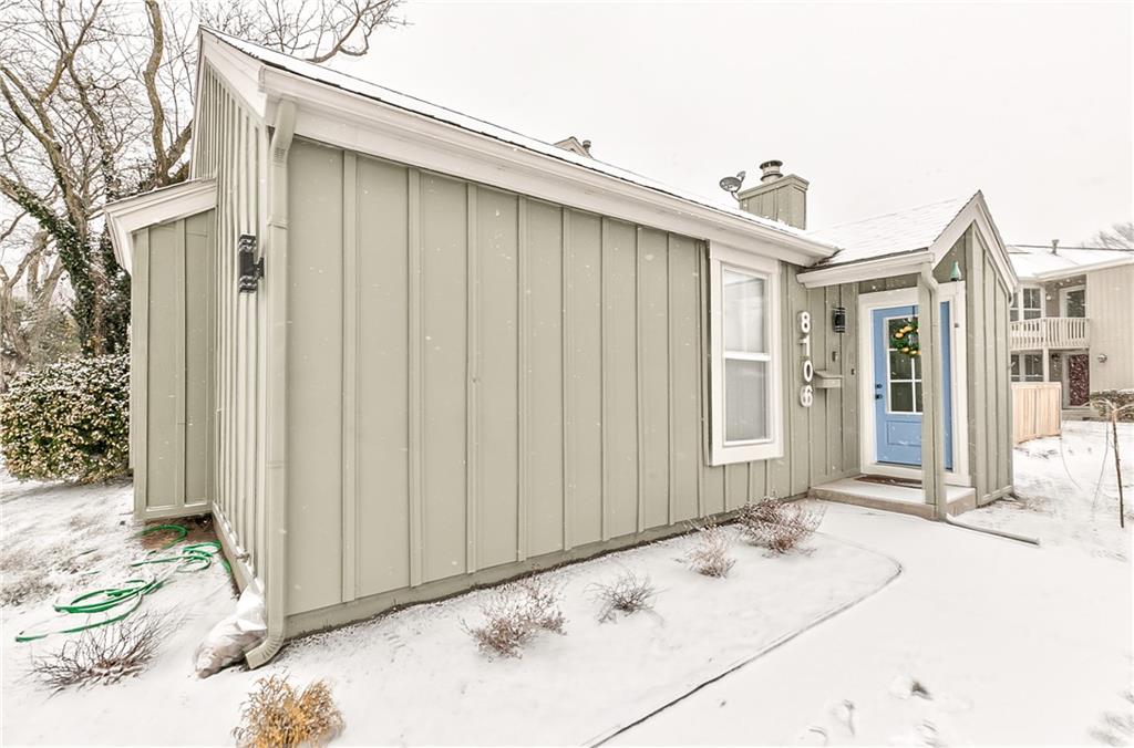 Listing Photo MLS #HMS2644004