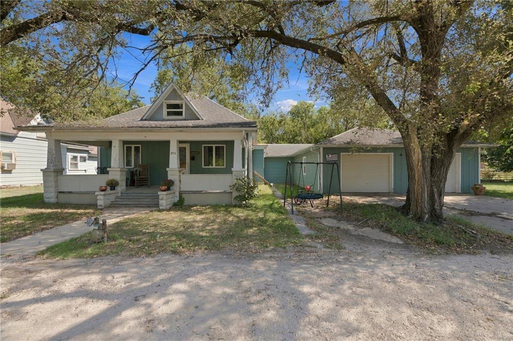 Listing Photo MLS #HMS2644098