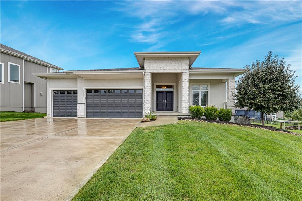 Listing Photo MLS #HMS2644147