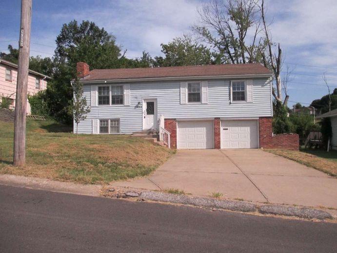 Listing Photo MLS #HMS2644196