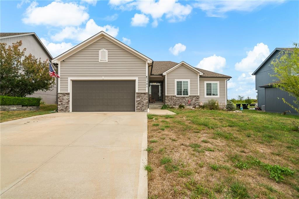 Listing Photo MLS #HMS2644233