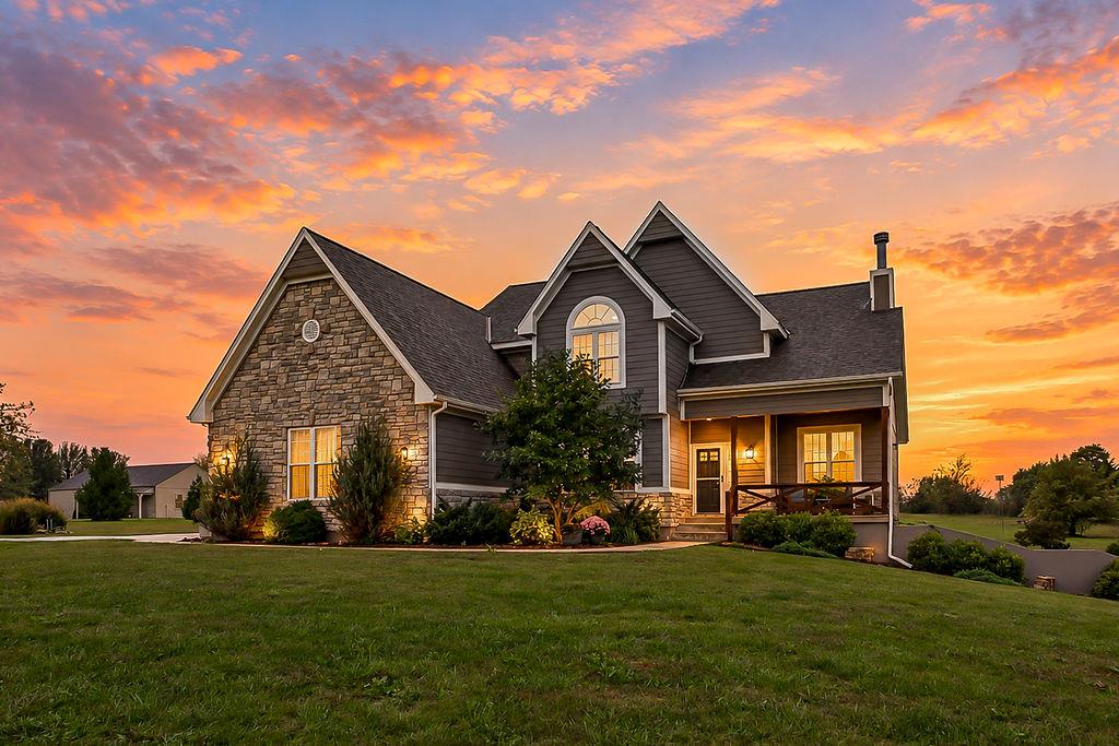 Listing Photo MLS #HMS2644275