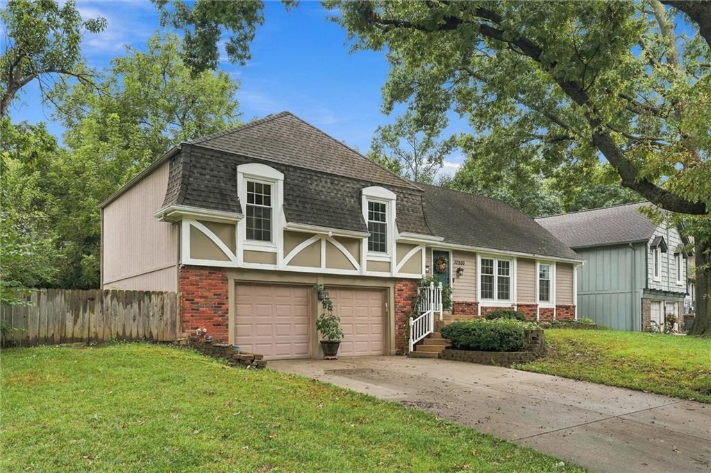 Listing Photo MLS #HMS2644313