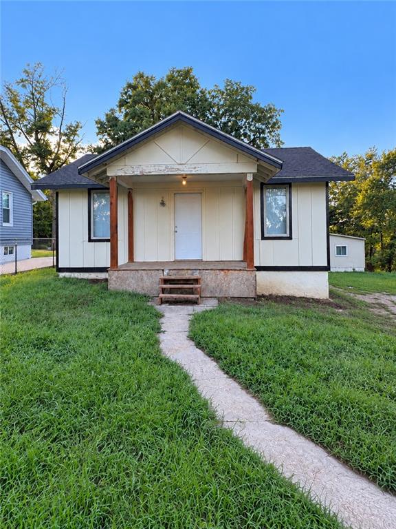 Listing Photo MLS #HMS2644407