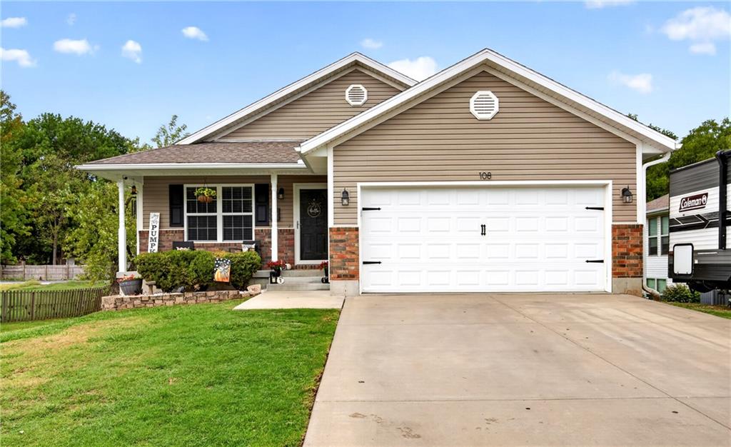 Listing Photo MLS #HMS2644415