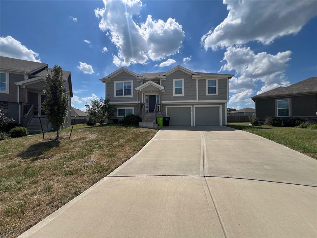 Listing Photo MLS #HMS2644433