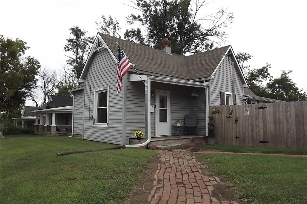 Listing Photo MLS #HMS2644448