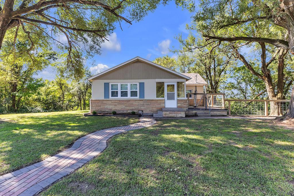 Listing Photo MLS #HMS2644486
