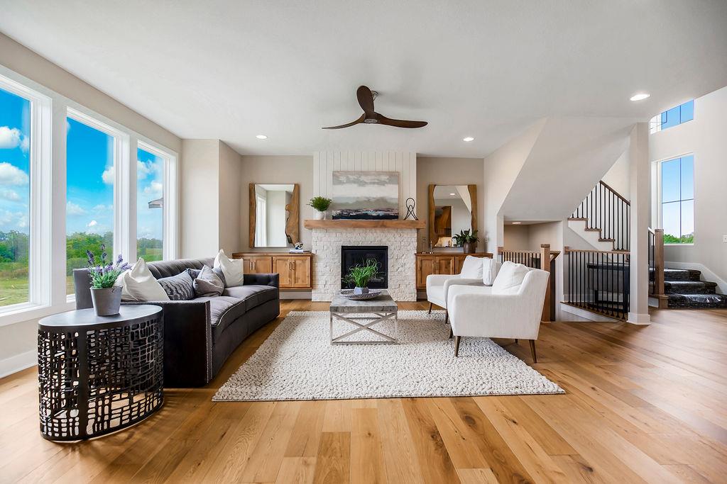 Listing Photo MLS #HMS2644531