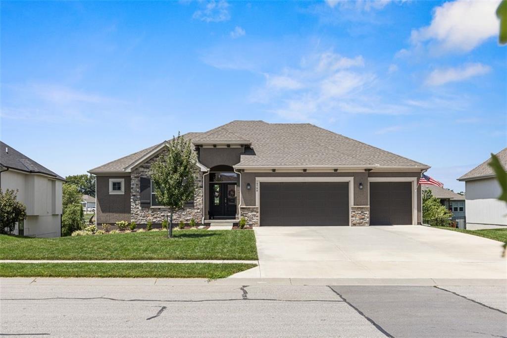 Listing Photo MLS #HMS2644550