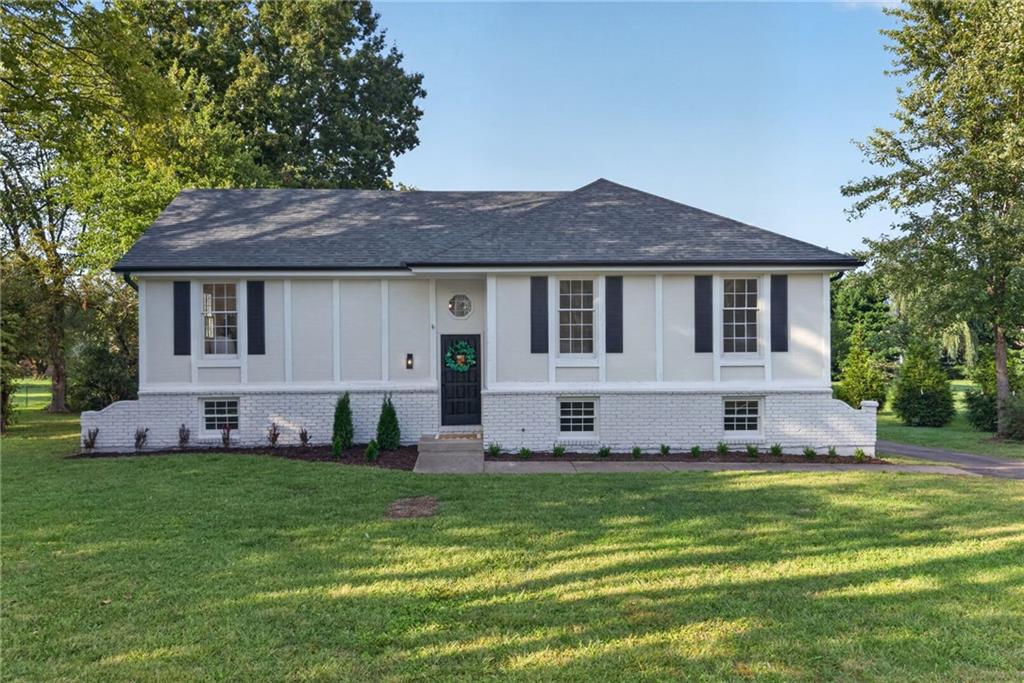 Listing Photo MLS #HMS2644625
