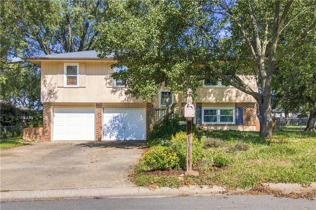 Listing Photo MLS #HMS2644665