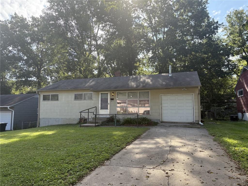 Listing Photo MLS #HMS2644697