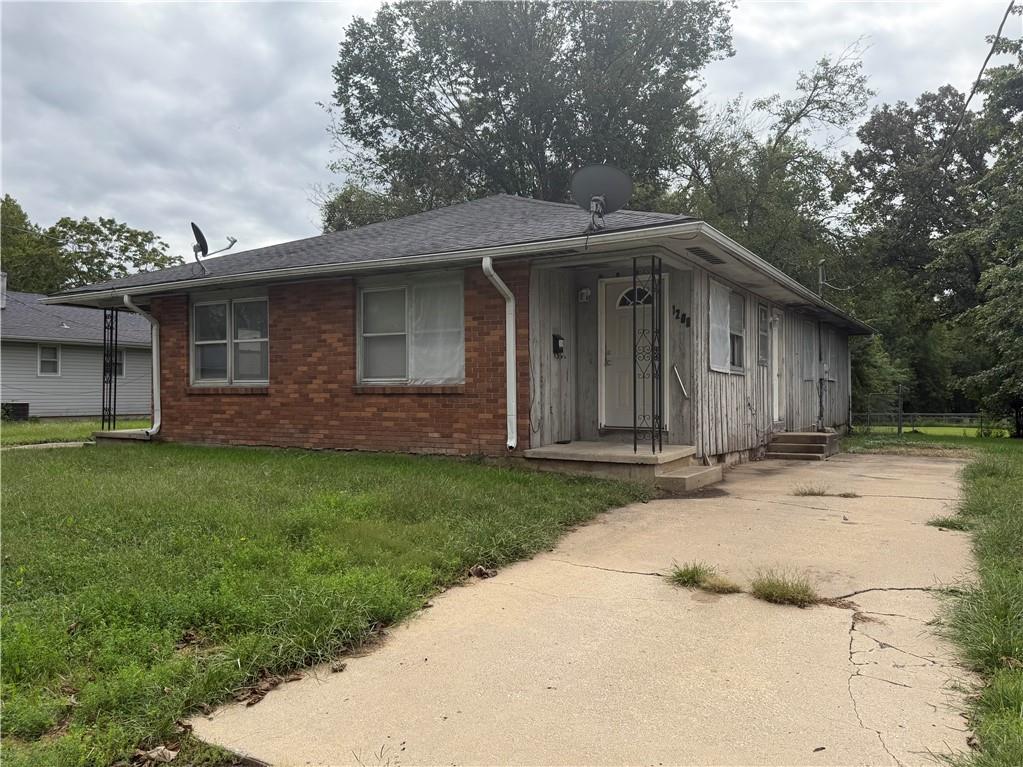 Listing Photo MLS #HMS2644726