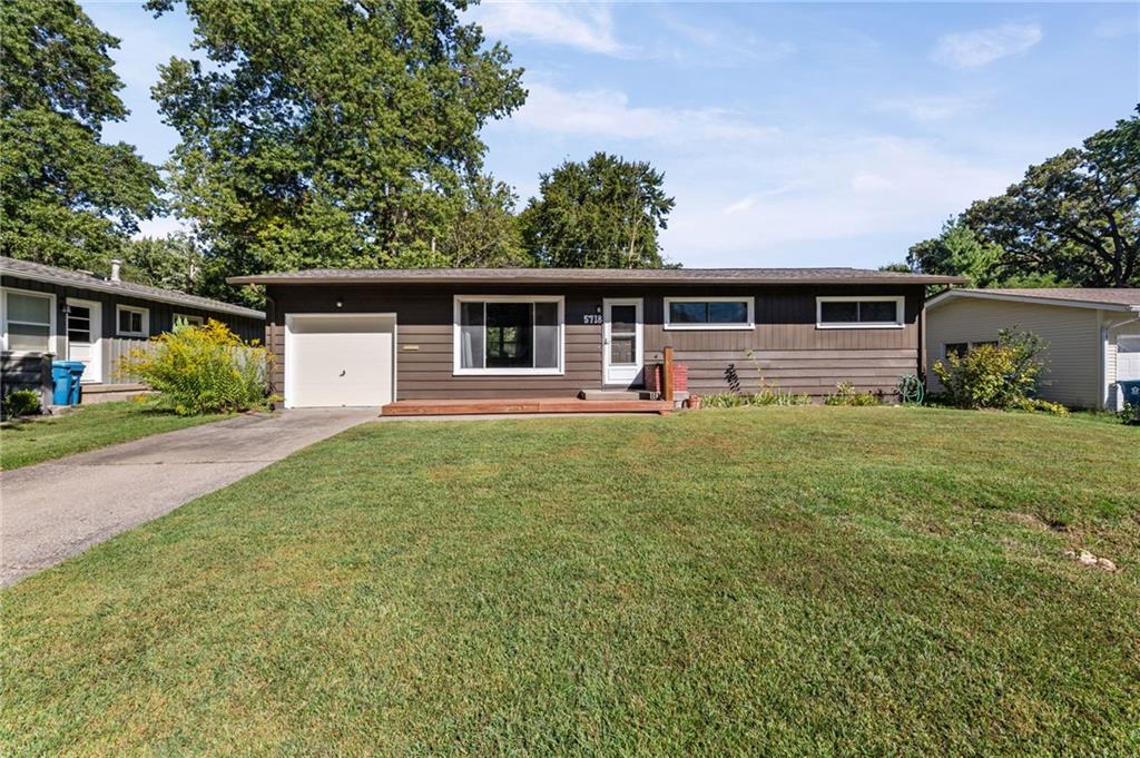 Listing Photo MLS #HMS2644773