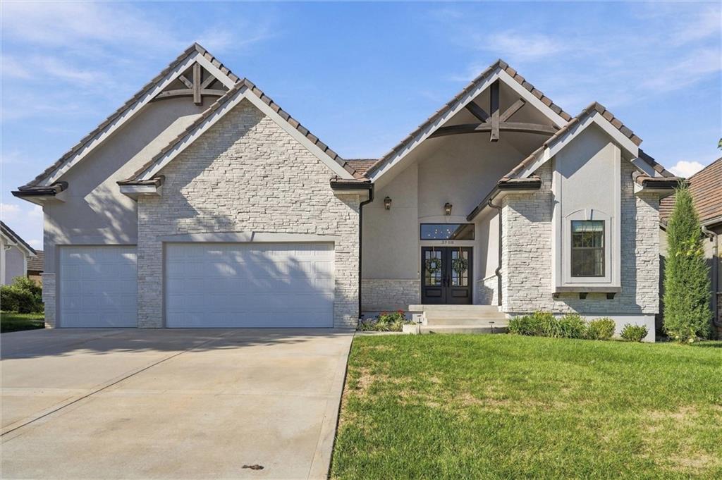 Listing Photo MLS #HMS2644831