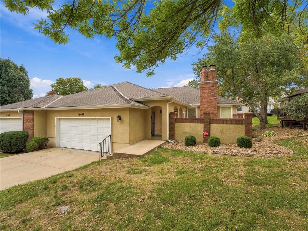 Listing Photo MLS #HMS2644870