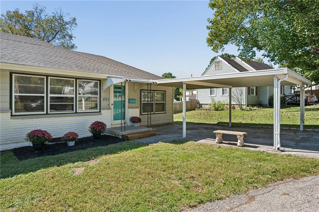 Listing Photo MLS #HMS2644930