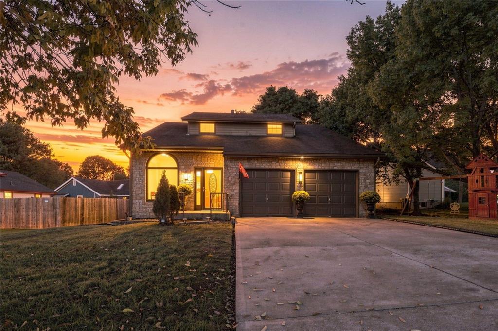 Listing Photo MLS #HMS2644971