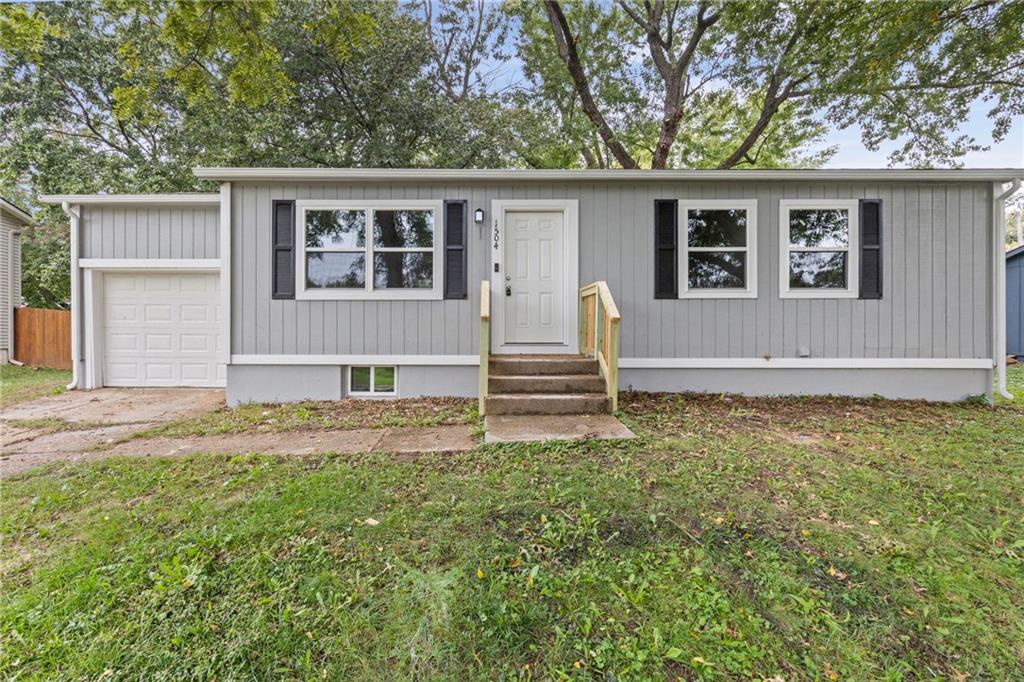 Listing Photo MLS #HMS2645073