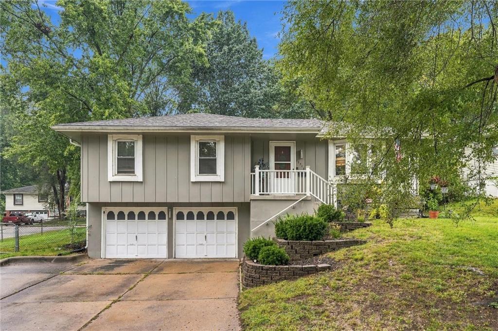 Listing Photo MLS #HMS2645096