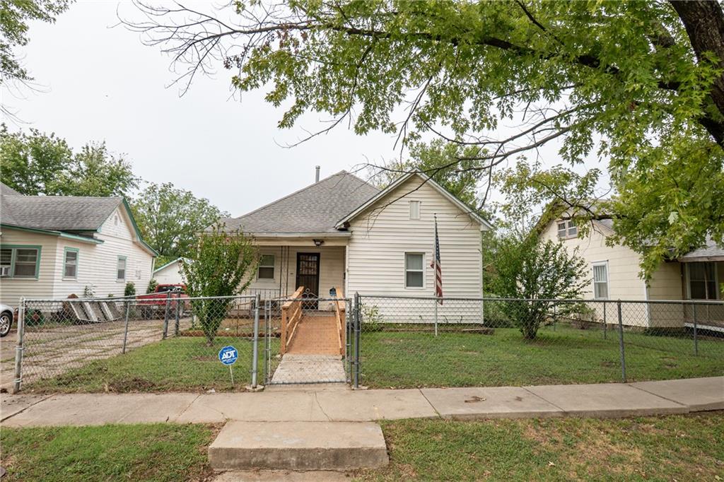 Listing Photo MLS #HMS2645119