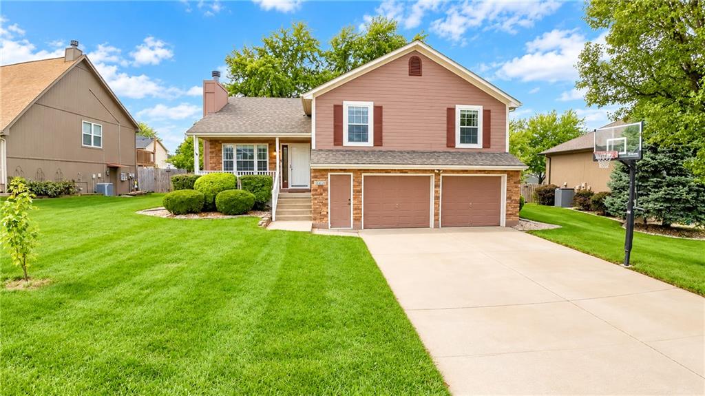 Listing Photo MLS #HMS2645152