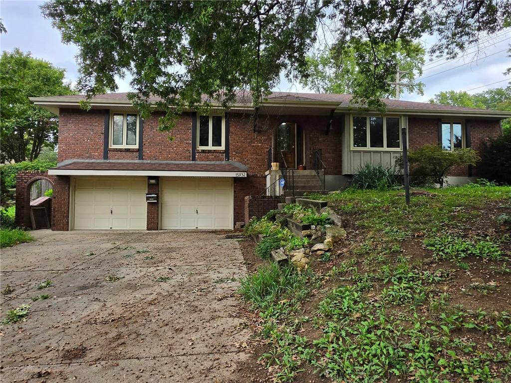 Listing Photo MLS #HMS2645166
