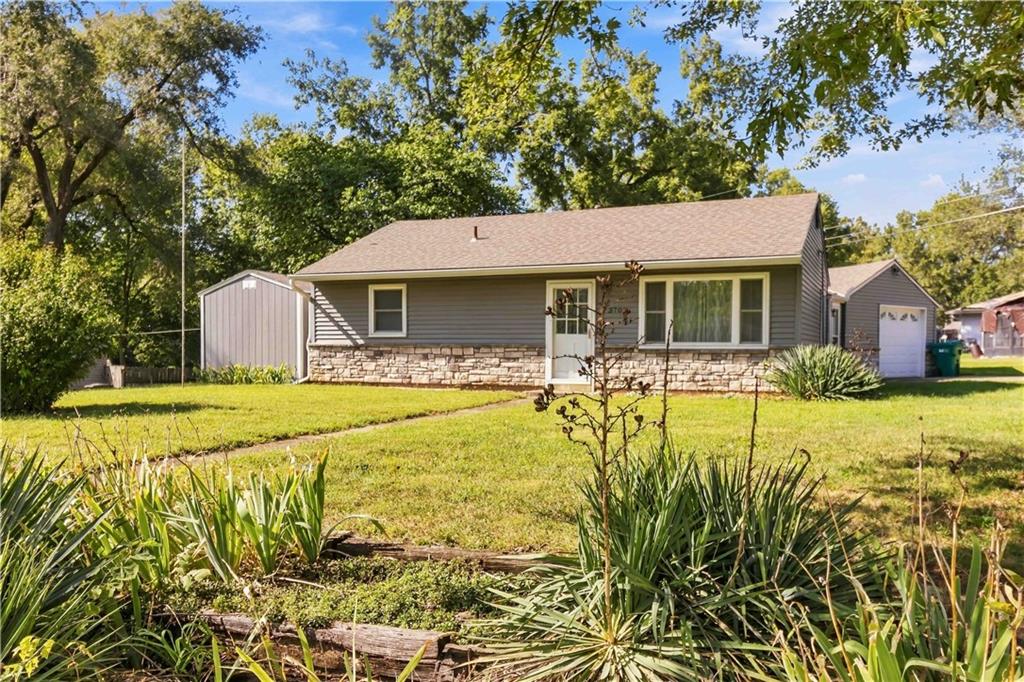 Listing Photo MLS #HMS2645176