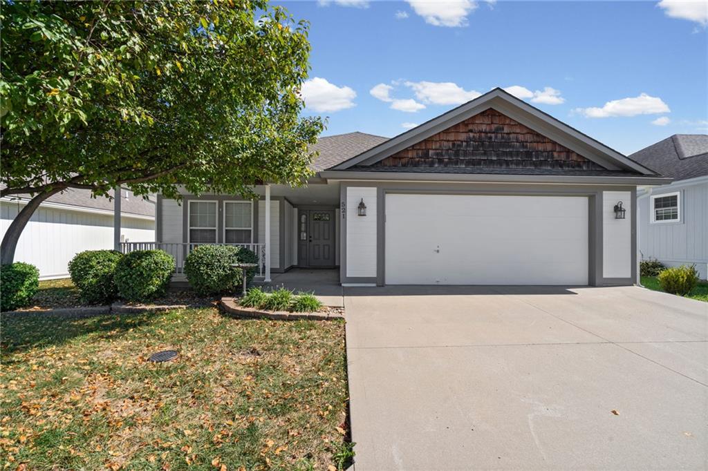 Listing Photo MLS #HMS2645211