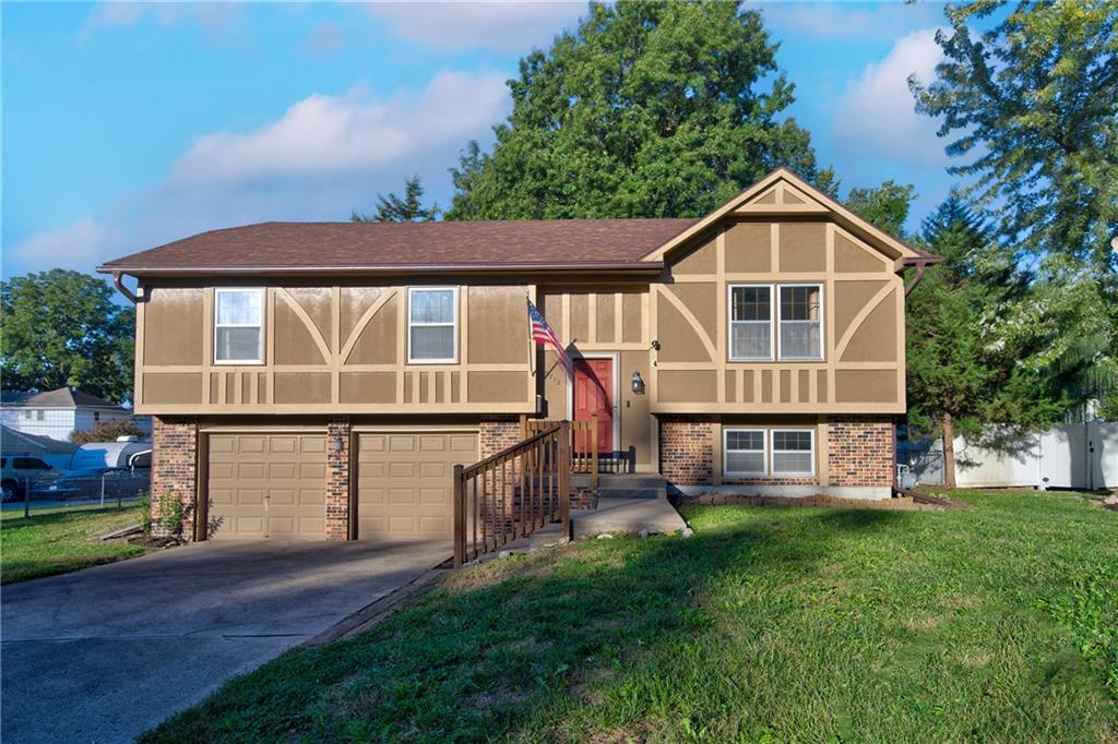 Listing Photo MLS #HMS2645233