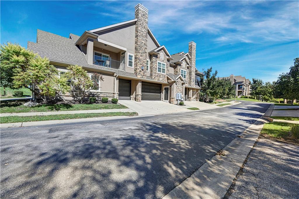 Listing Photo MLS #HMS2645369