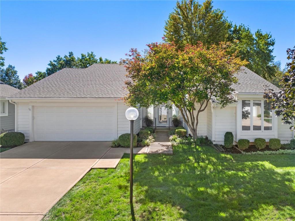 Listing Photo MLS #HMS2645382