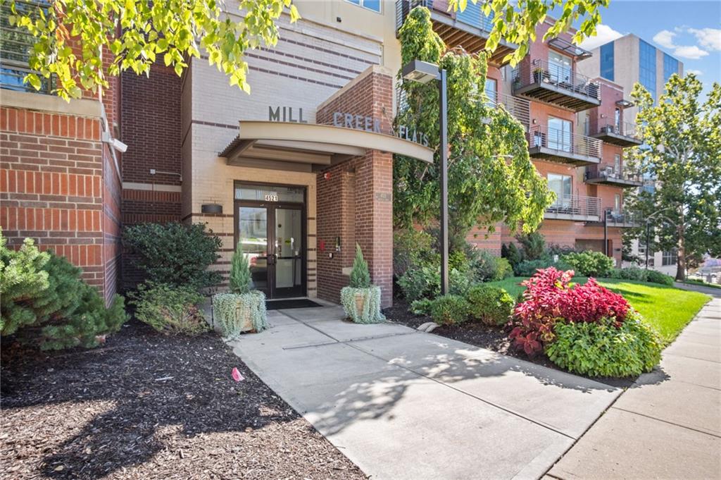 Listing Photo MLS #HMS2645404