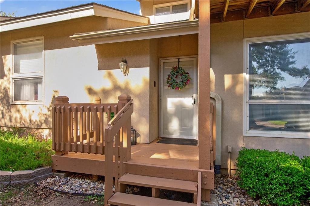 Listing Photo MLS #HMS2645442