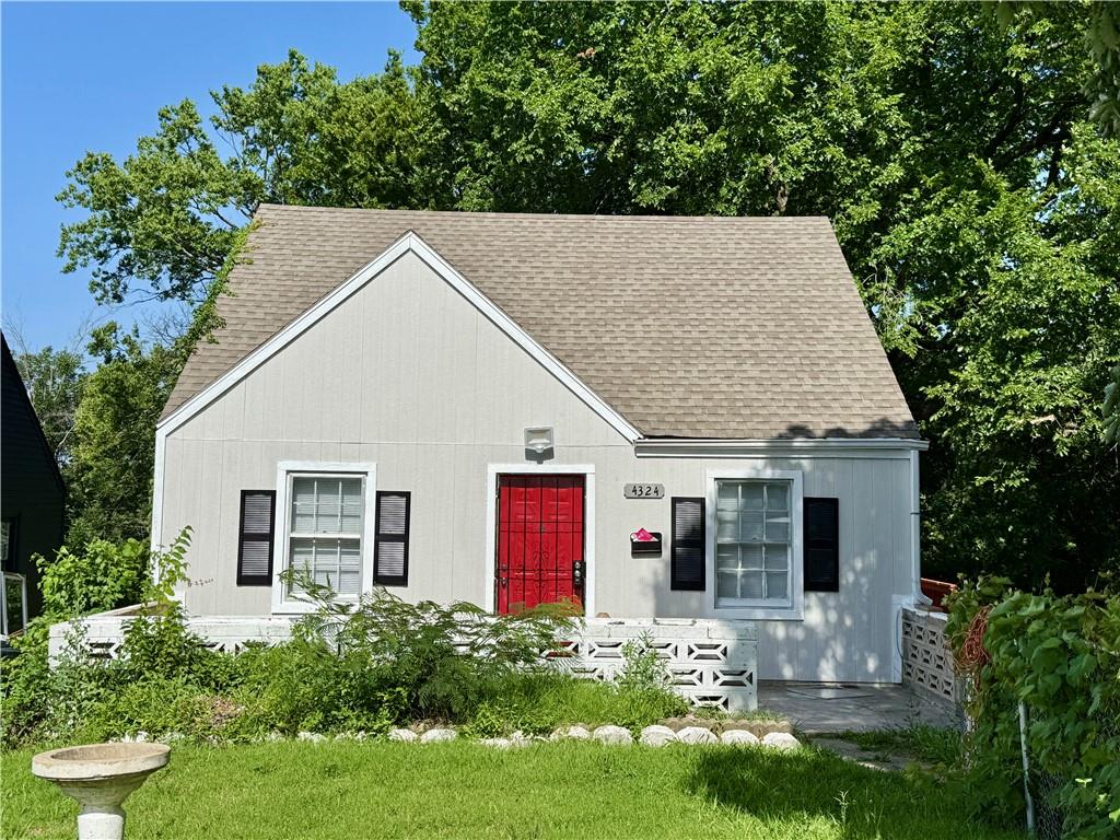 Listing Photo MLS #HMS2645455
