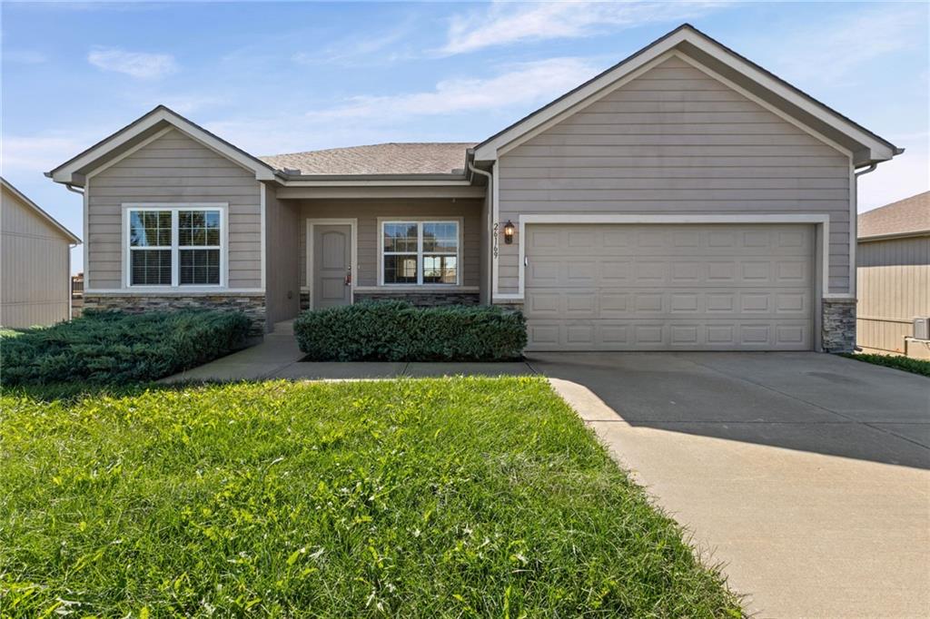Listing Photo MLS #HMS2645534