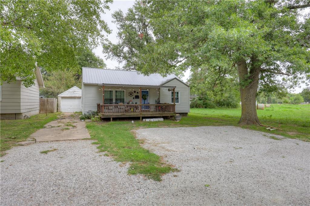 Listing Photo MLS #HMS2645560