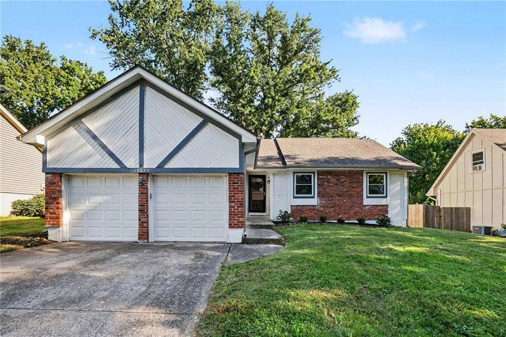 Listing Photo MLS #HMS2645570