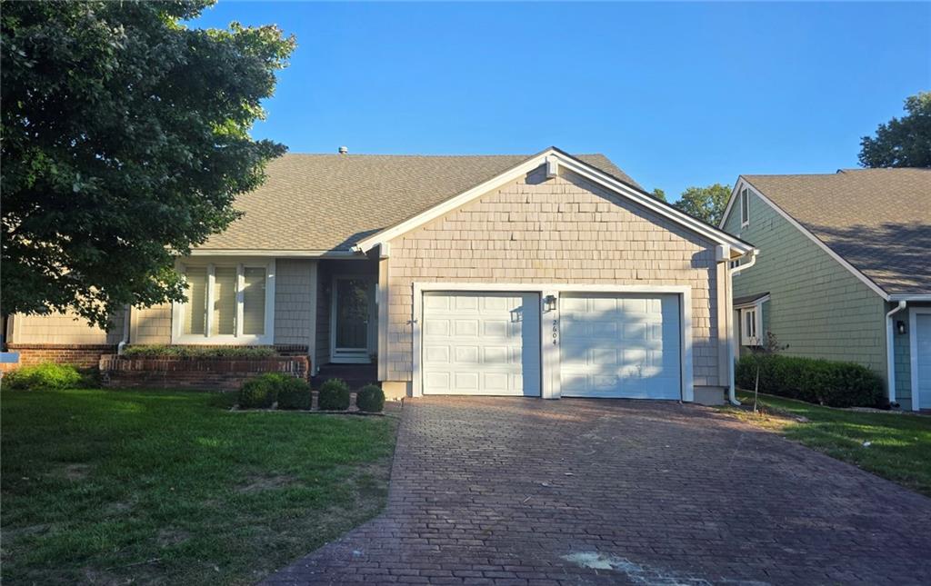 Listing Photo MLS #HMS2645685