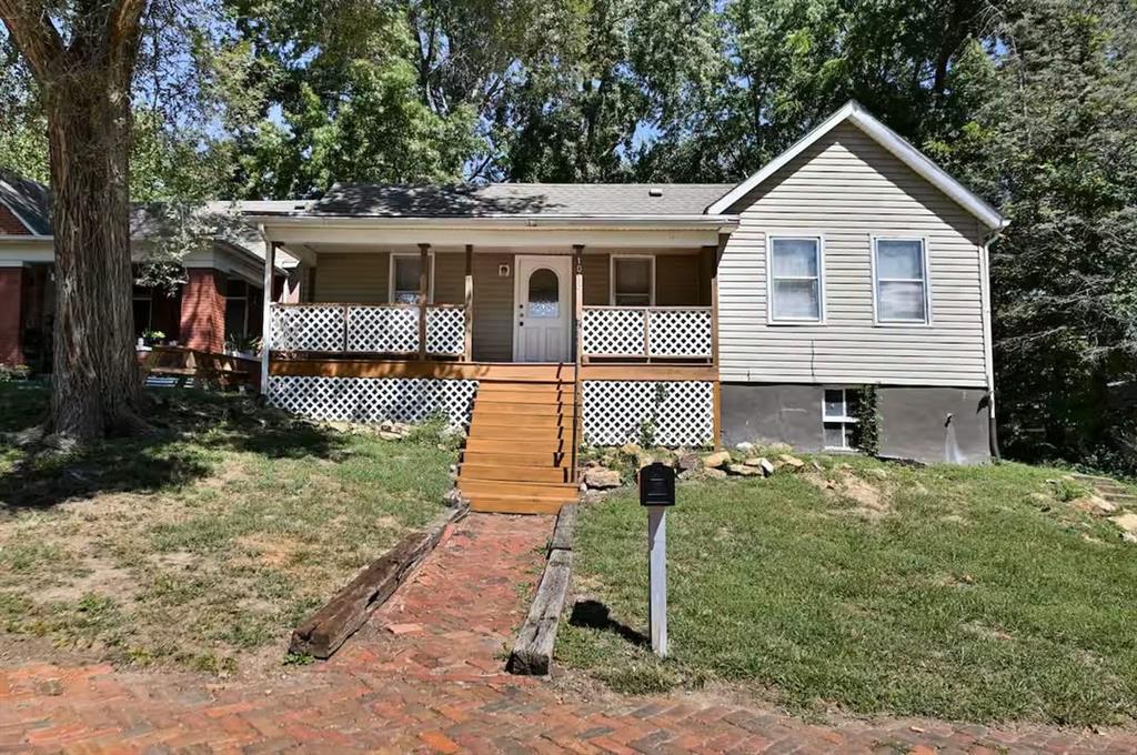 Listing Photo MLS #HMS2645869