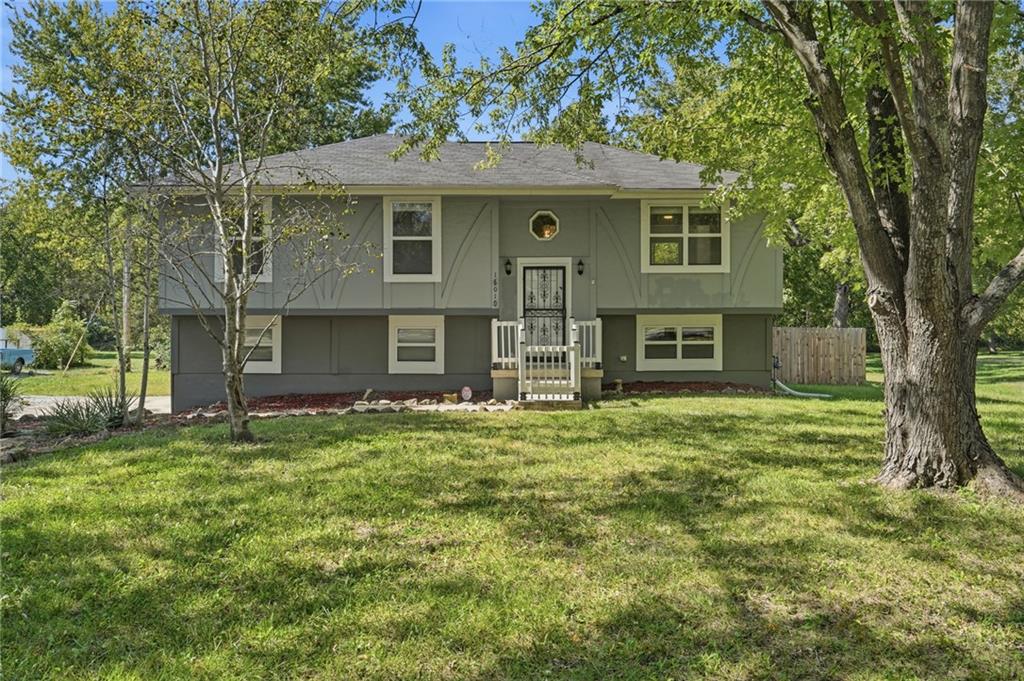 Listing Photo MLS #HMS2646048