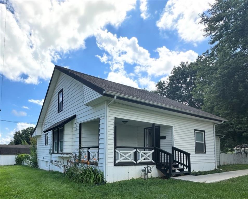 Listing Photo MLS #HMS2646086
