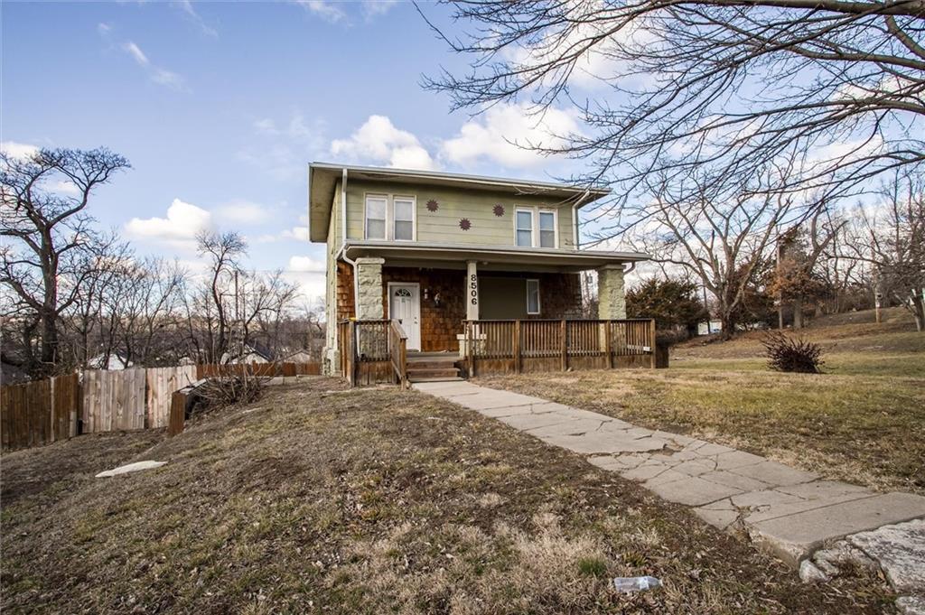 Listing Photo MLS #HMS2646095