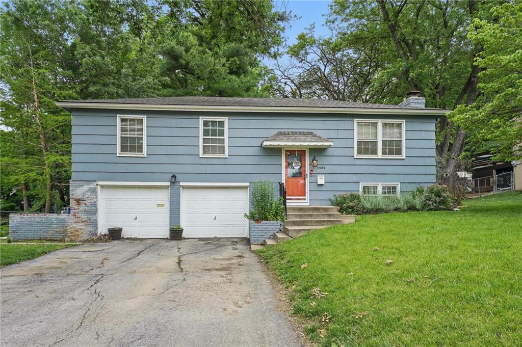 Listing Photo MLS #HMS2646155