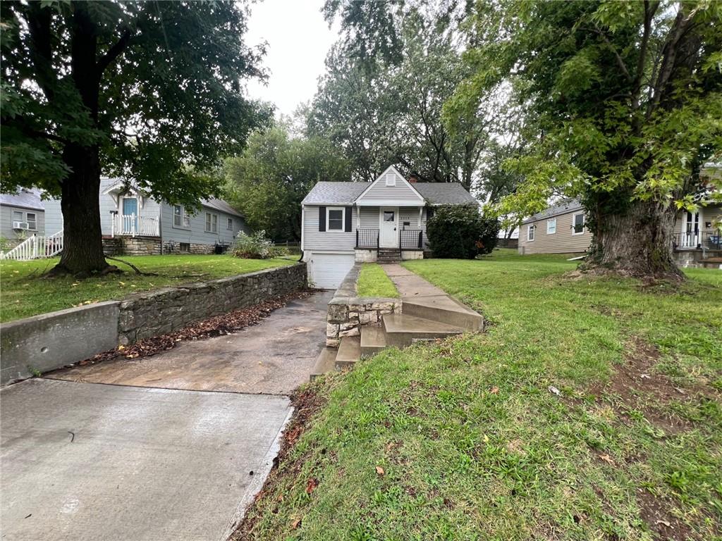 Listing Photo MLS #HMS2646272