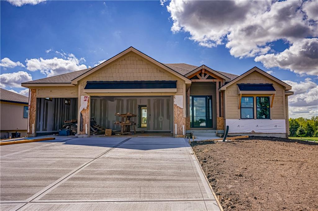 Listing Photo MLS #HMS2646315